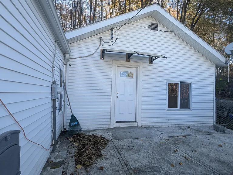23 Bedford St — Photo 40