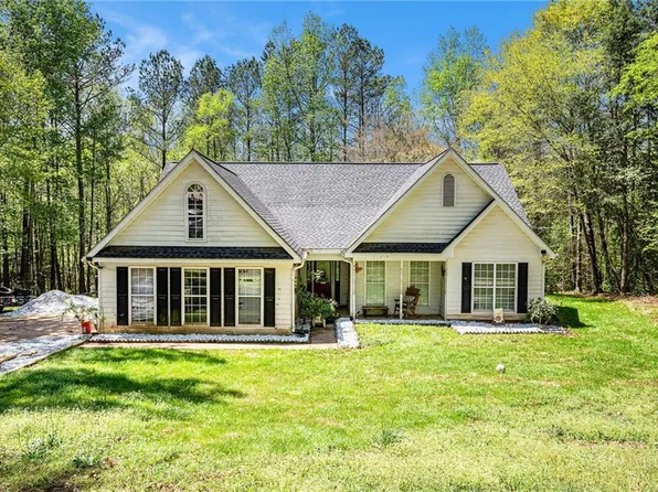 285 Willow Shoals Dr, Covington, GA 30016