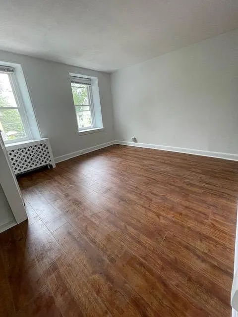25 W Southampton Ave - Second Floor — Photo 4