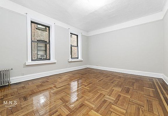 2nd image of 133 Seaman Ave #4C