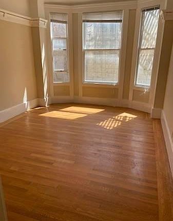 2nd image of 542 Mason St #45