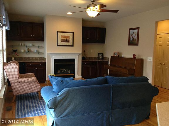 5th image of 216 Fairfield Dr