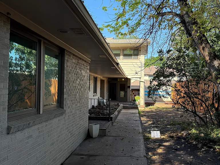 551 Detroit St #1 — Photo 35