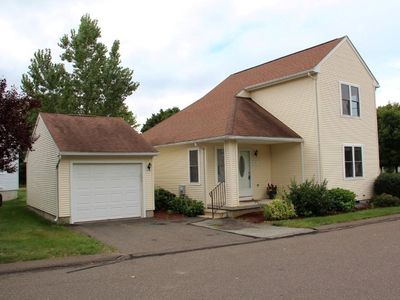 55 Richmond Way, Chicopee, MA, 01022