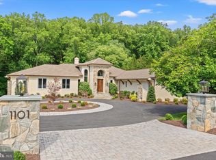 1101 Leigh Mill Rd, Great Falls, VA 22066