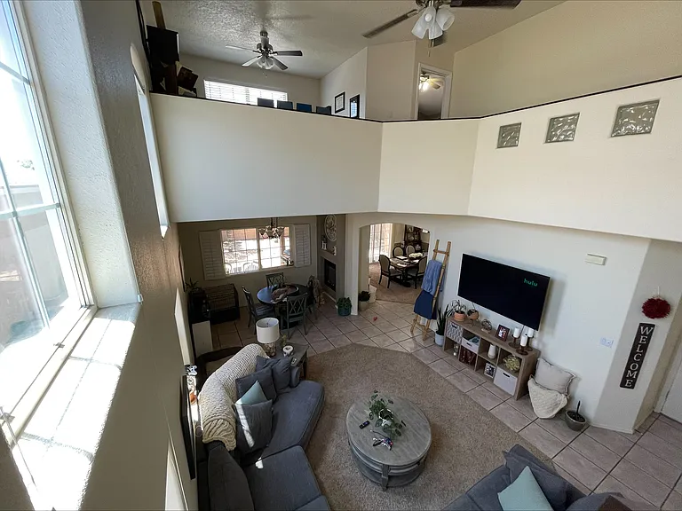 7412 Peregrine Rd NE — Photo 4