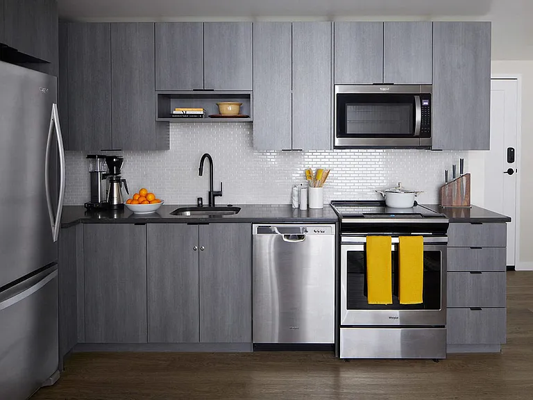 Fully-Equipped Kitchens with Stainless Steel Appliance