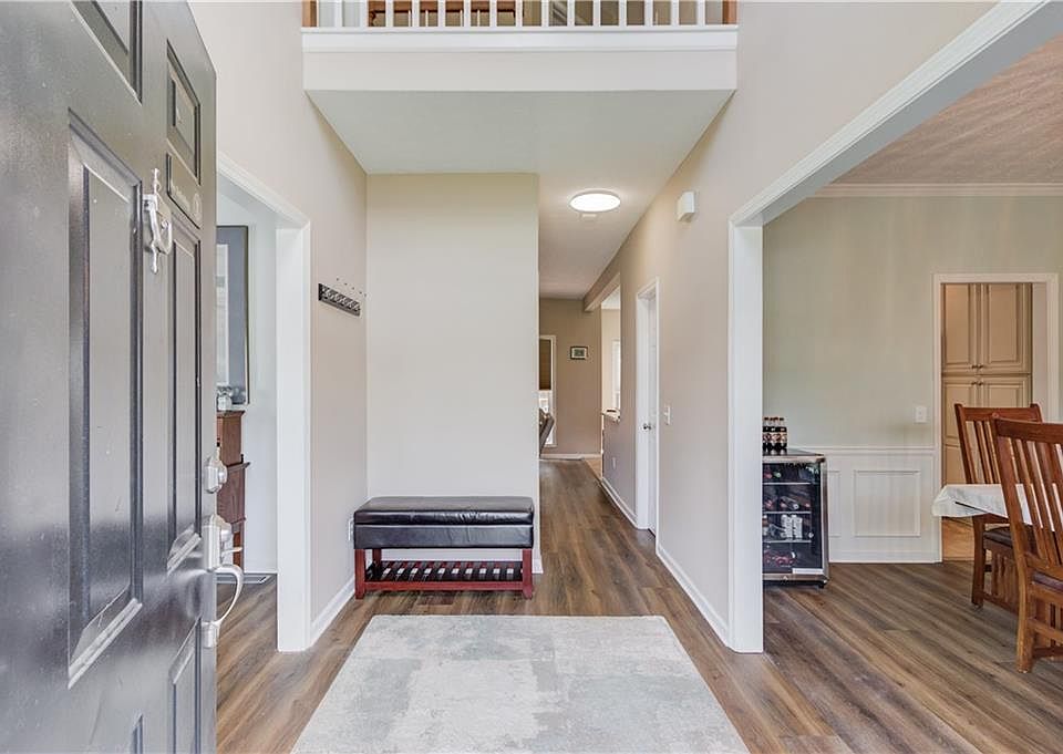 658 Eight Point Ct, Suwanee, GA 30024 | Zillow