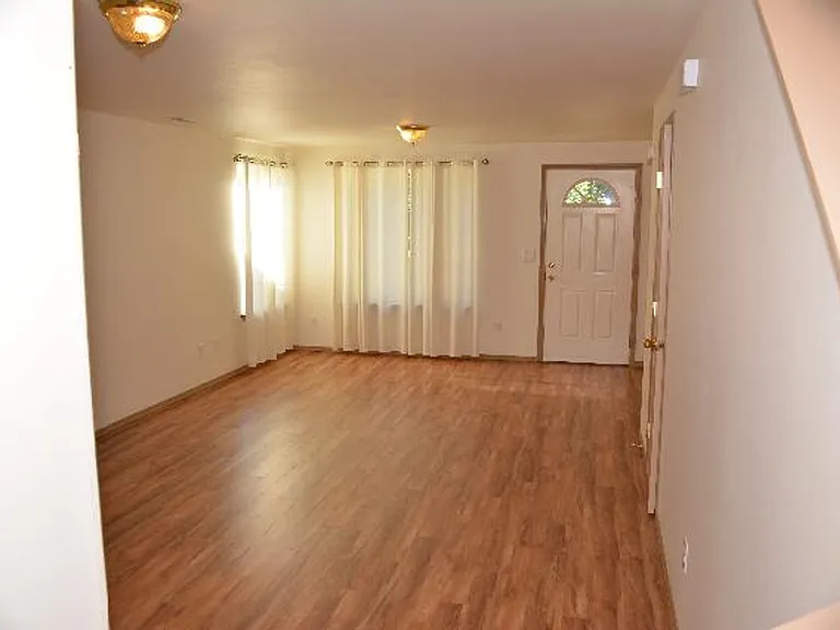 1826 98th Pl SW #B — Photo 8