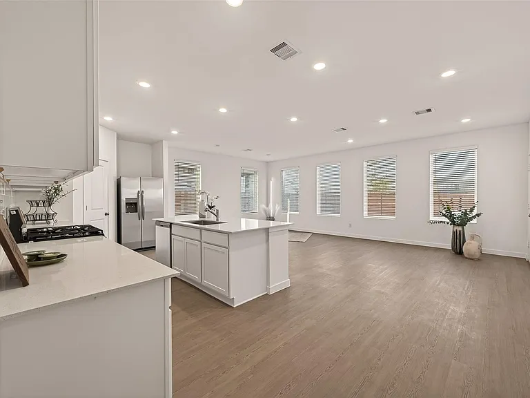 3048 Waterwood Pass Dr — Photo 16