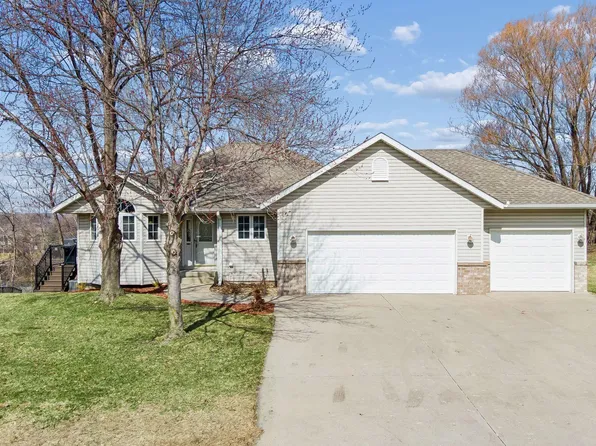 14026 Bluebird Trl NE, Prior Lake, MN 55372