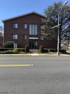 218 Broad St APT 4B, Bloomfield, NJ, 07003