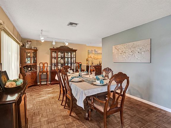 4th image of 2672 NW 95th Terrace