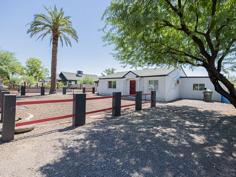 2537 E Willetta, Phoenix Az