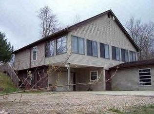 35081 Clay Bank Rd, Logan, OH 43138