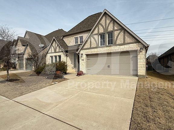 2nd image of 1516 Twistleaf Rd