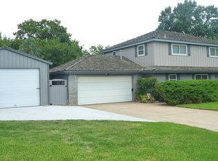 141 Bobwhite Rd, Ponca City, OK 74604