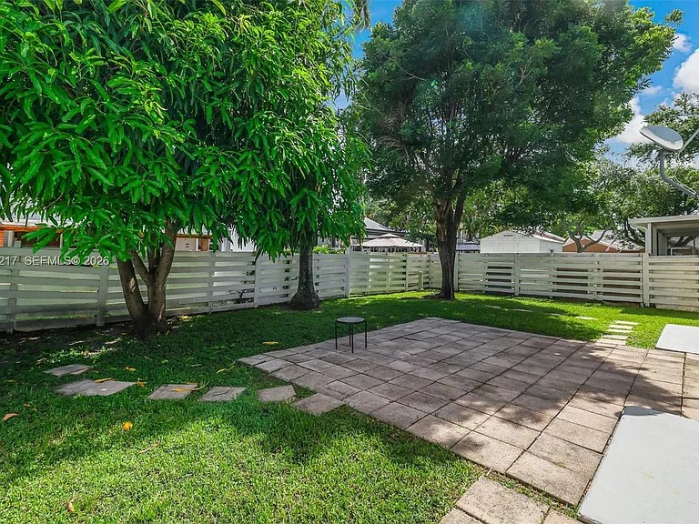 13765 SW 145th St — Photo 44