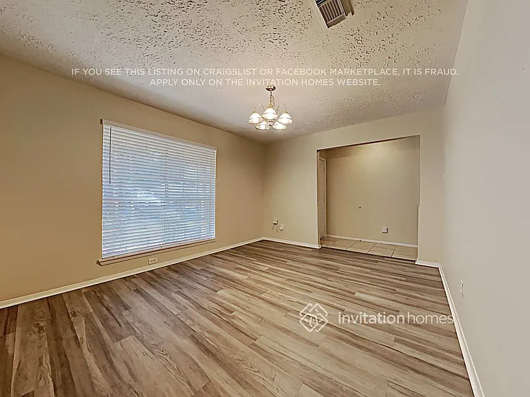 4226 Burkegate Dr — Photo 6