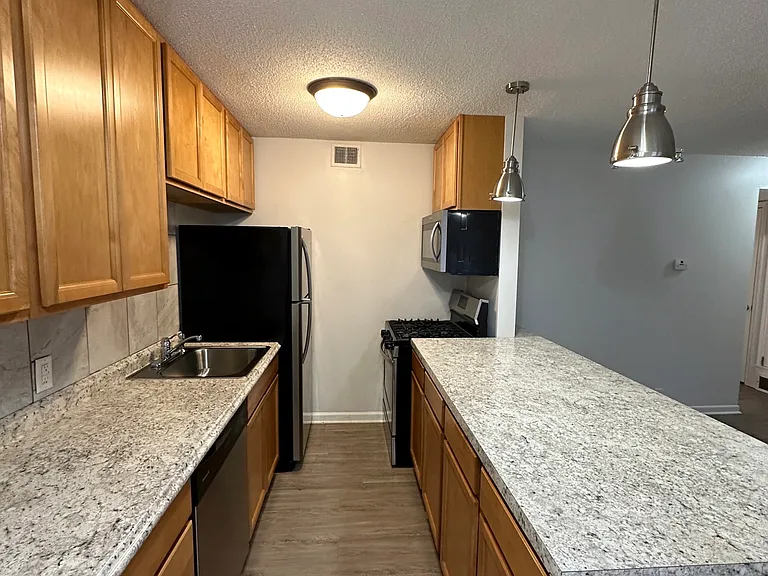 3506 Jackson St — Photo 19