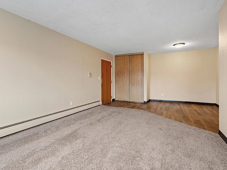 Clark Place Apartments & Townhomes — Photo 10