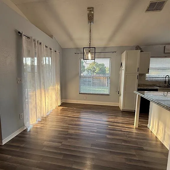 5841 Dorham Pl — Photo 8
