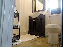 2nd image of 1900 Arnow Ave #2