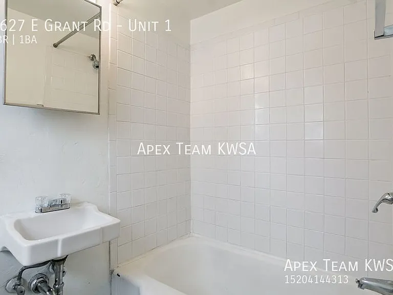 2627 E Grant Rd #1 — Photo 20