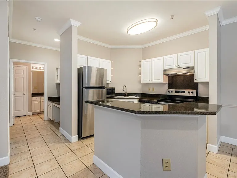 Puller Place Apartments — Photo 15