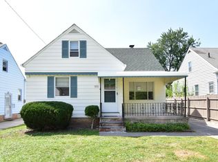 5522 Oakwood Ave, Maple Heights, OH