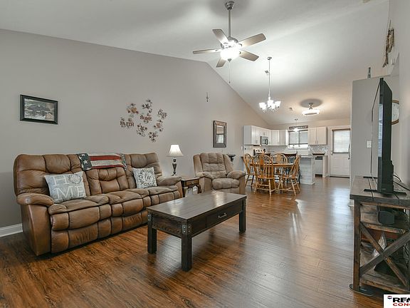 4th image of 3901 Ballard Ct