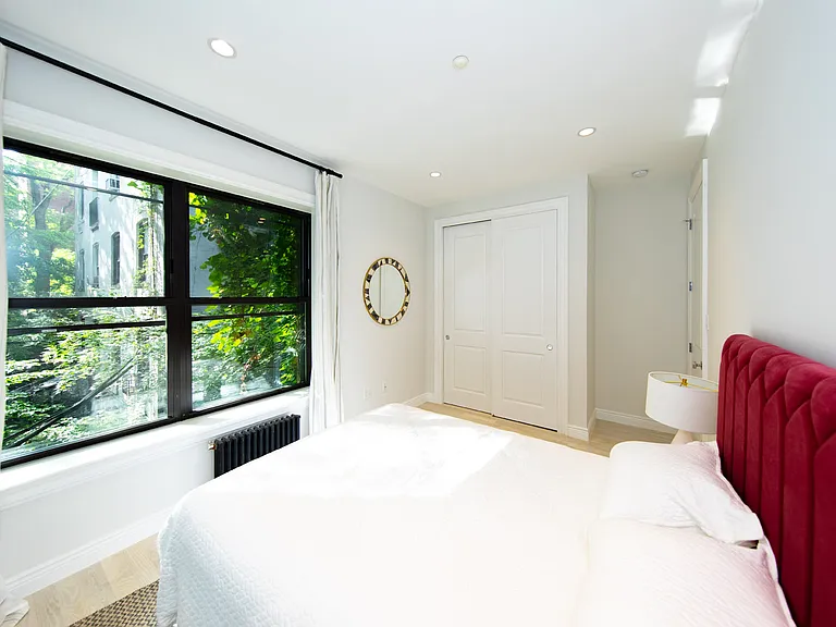 51 W 11th St #R3 — Photo 8