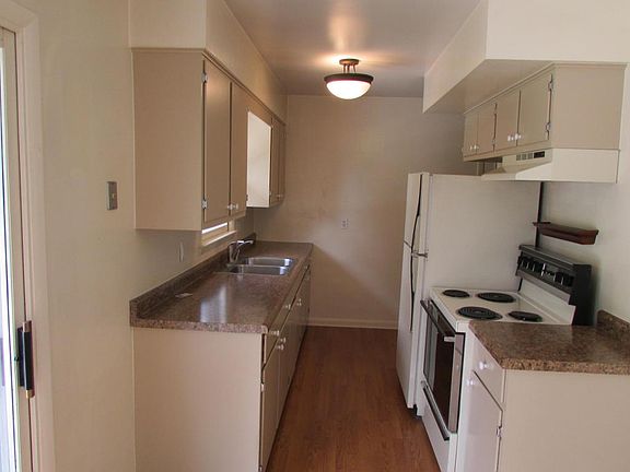 2nd image of 5525 E Tu Ave
