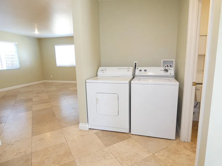 5155 Tipton St — Photo 14