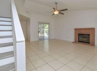 3677 N Gilroy Ave, Fresno, CA