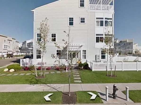 7219 Sandy Dune Way, Arverne, NY 11692