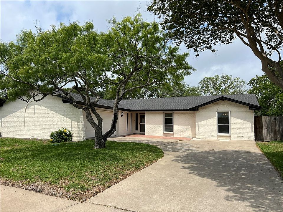 1st image of 105 Chispa Dr