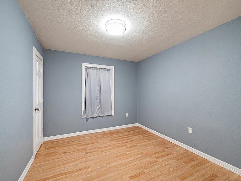 7815 Harding St #B — Photo 19