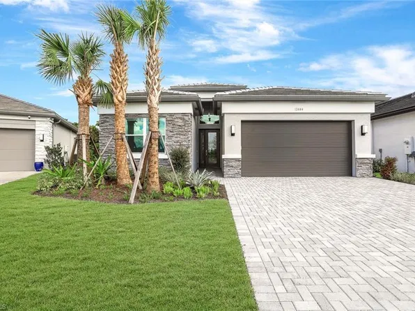 12444 Violet Ln, Naples, FL 34120