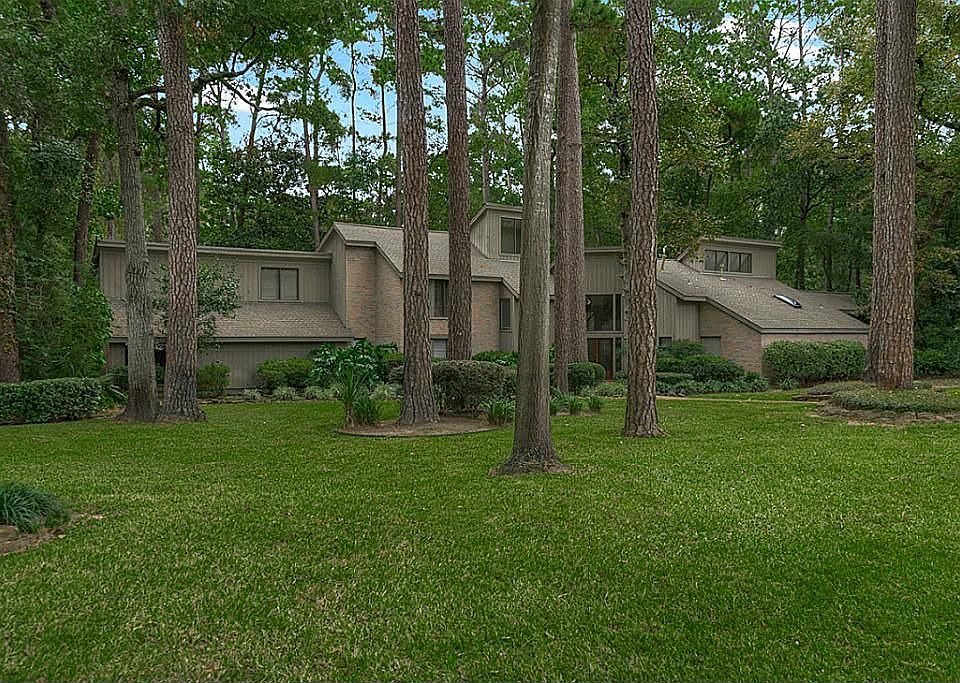 1st image of 21 Shorelake Dr