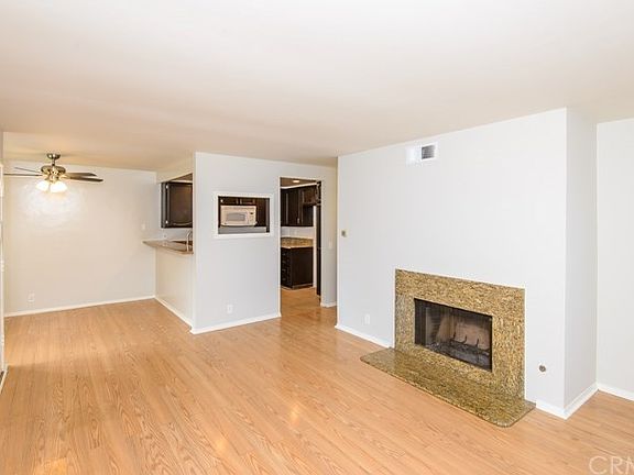 4th image of 1301 W Capitol Dr Unit 133