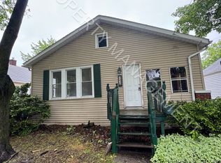 3326 Court St, Saginaw, MI 48602