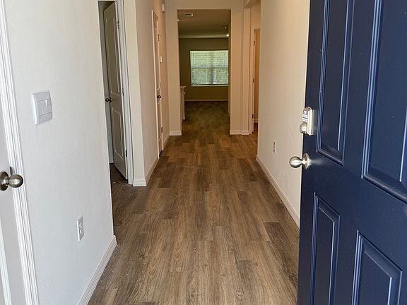 4th image of 525 Coronado Cove Rd