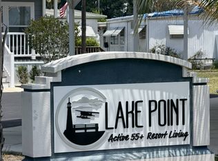 2B Holiday Pl #2-B, Tavares, FL 32778