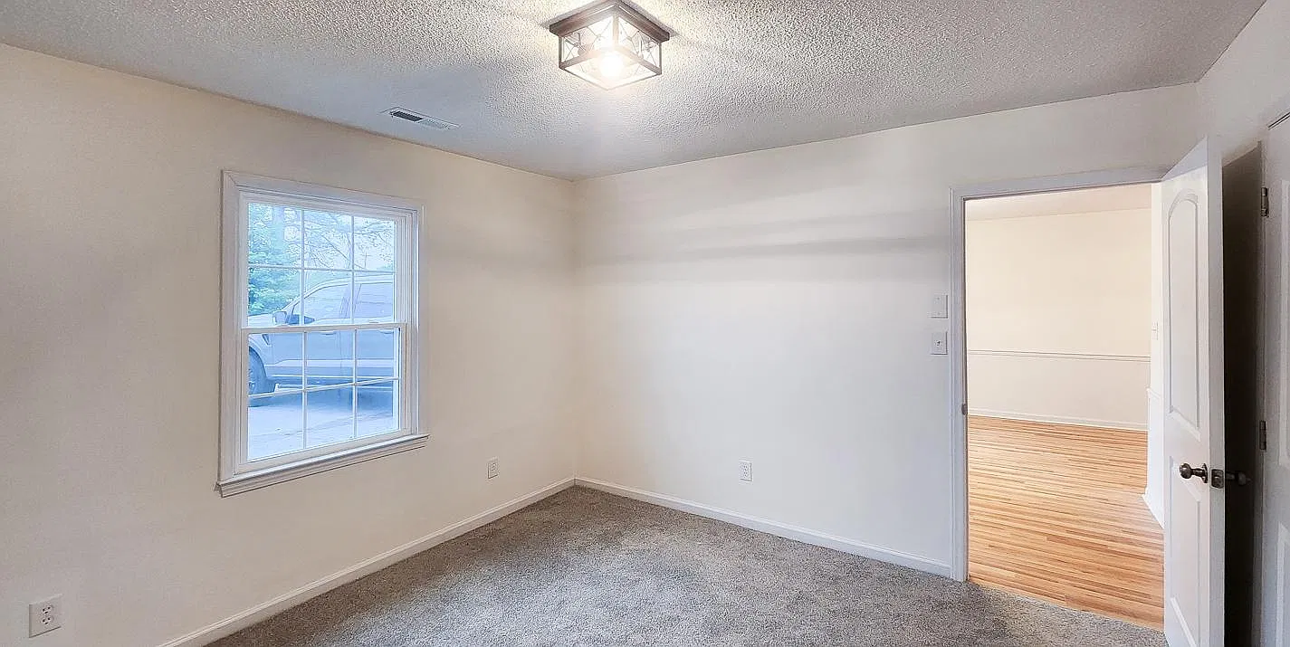 2 bed, $795 — Photo 4