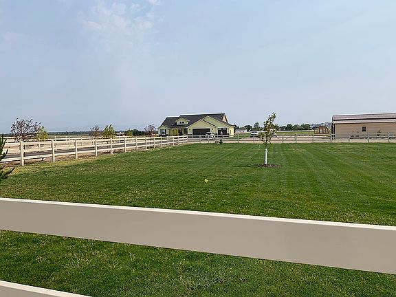 4th image of 8532 Lowell View Ct