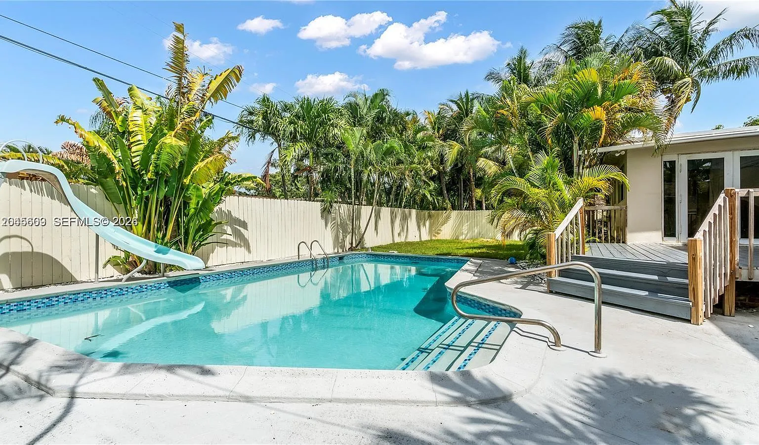 Coral Ridge Isles — Photo 3