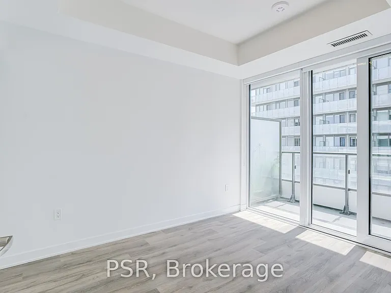 70 Princess St #2711 — Photo 11