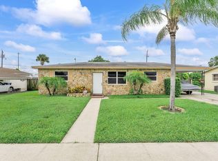 621 W 35th St, Riviera Beach, FL 33404