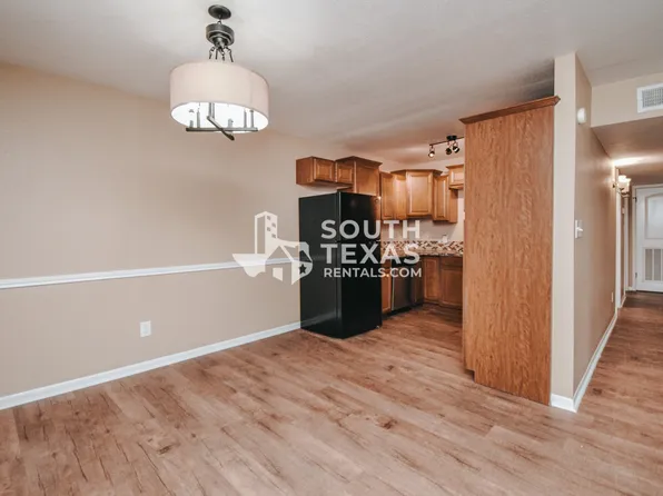 603 Sherwood Dr APT C, Victoria, TX 77901